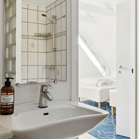 Lovely Flat Close To The *
