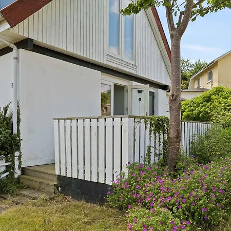 Apartamento Lovely Flat Close To The Allinge-Sandvig
