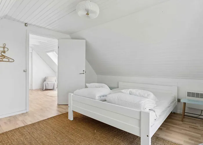 Lovely Flat Close To The